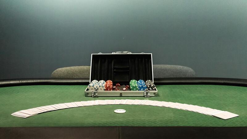 Ilmaiskierroksia Starburst: Näin Saat Eniten Hyötyä Bonuskierroksista